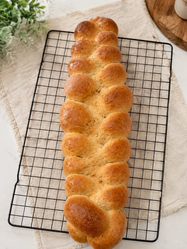 Fresh Milled Rosemary Garlic Braid