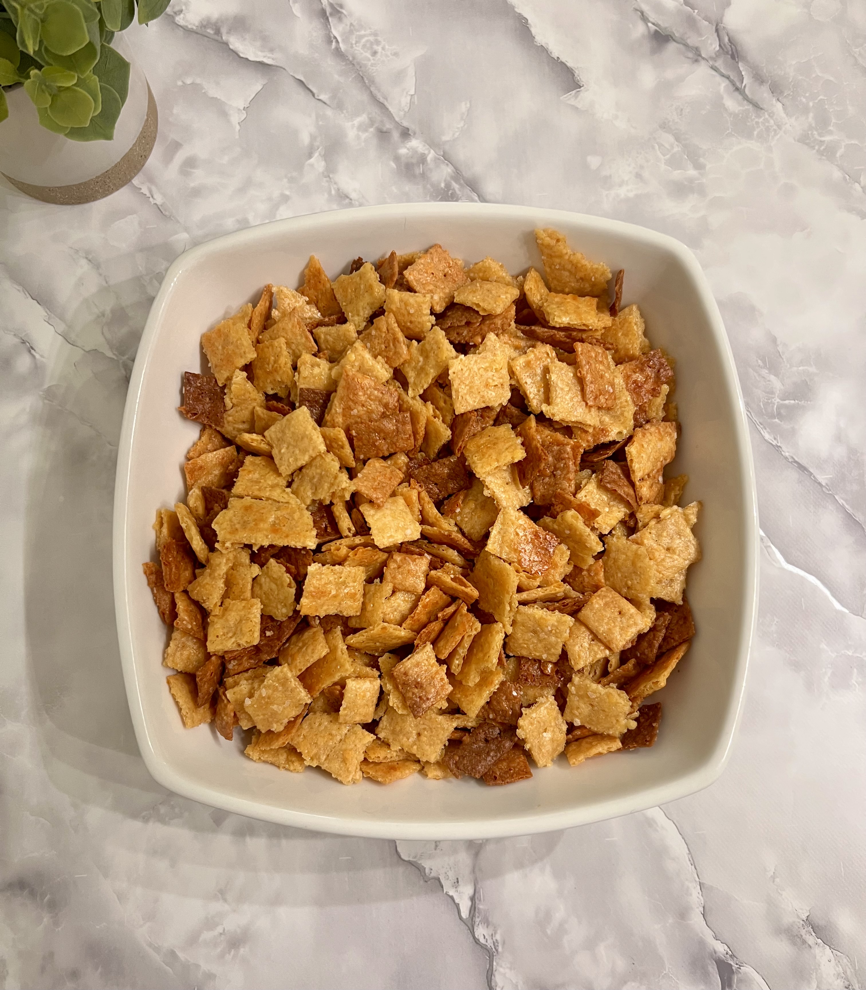 Fresh Milled Cheddar Crackers